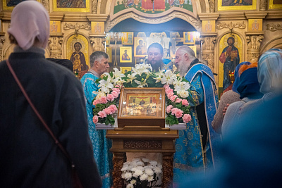 С праздником Покрова Пресвятой Богородицы!