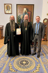 Состоялась встреча игумена Трифона с ректором Московской духовной академии